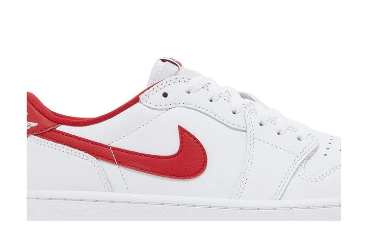 Кроссовки Air Jordan 1 Retro Low OG 'University Red'