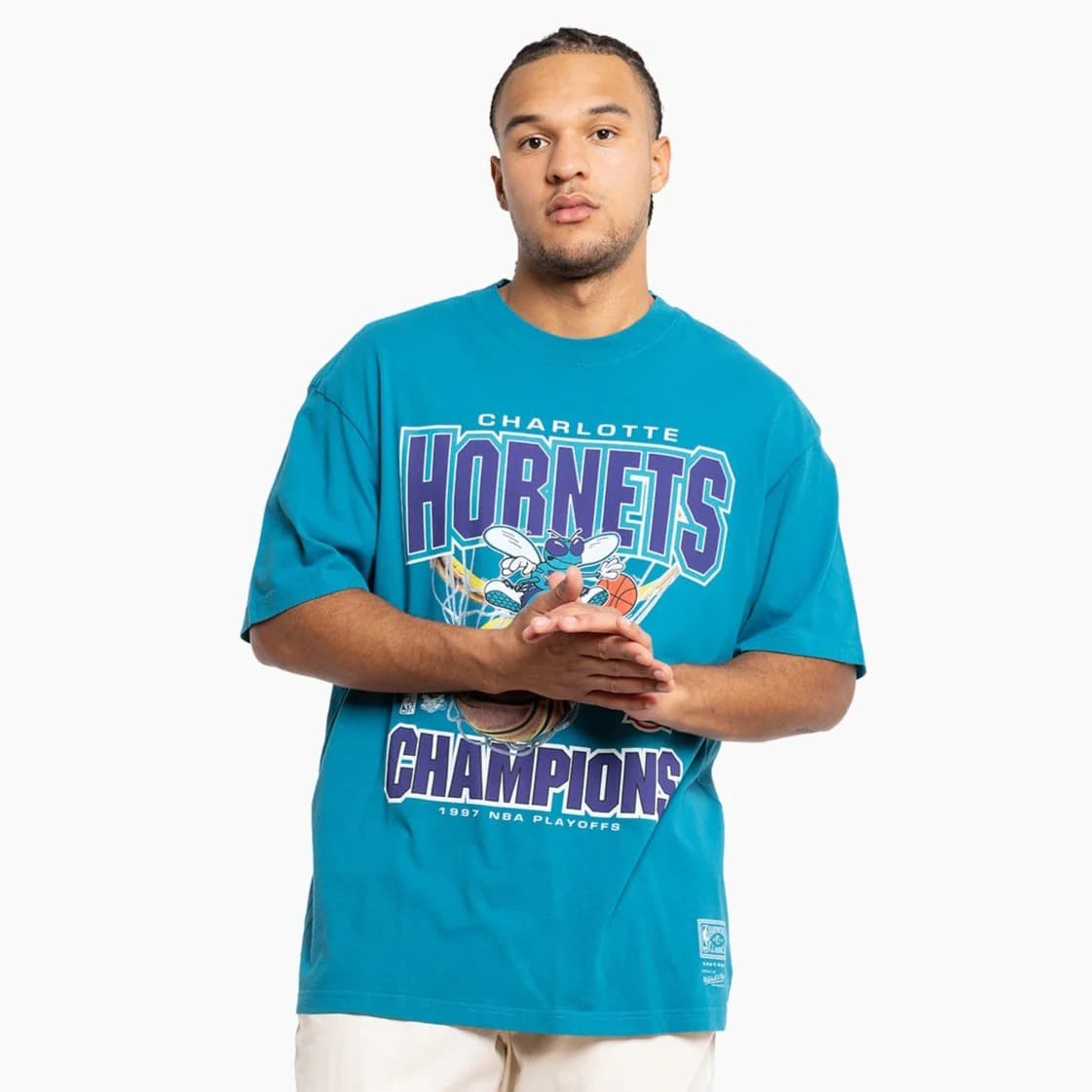 mitchell-ness-charlotte-hornets-nothin-but-net-vintage-t-shirt