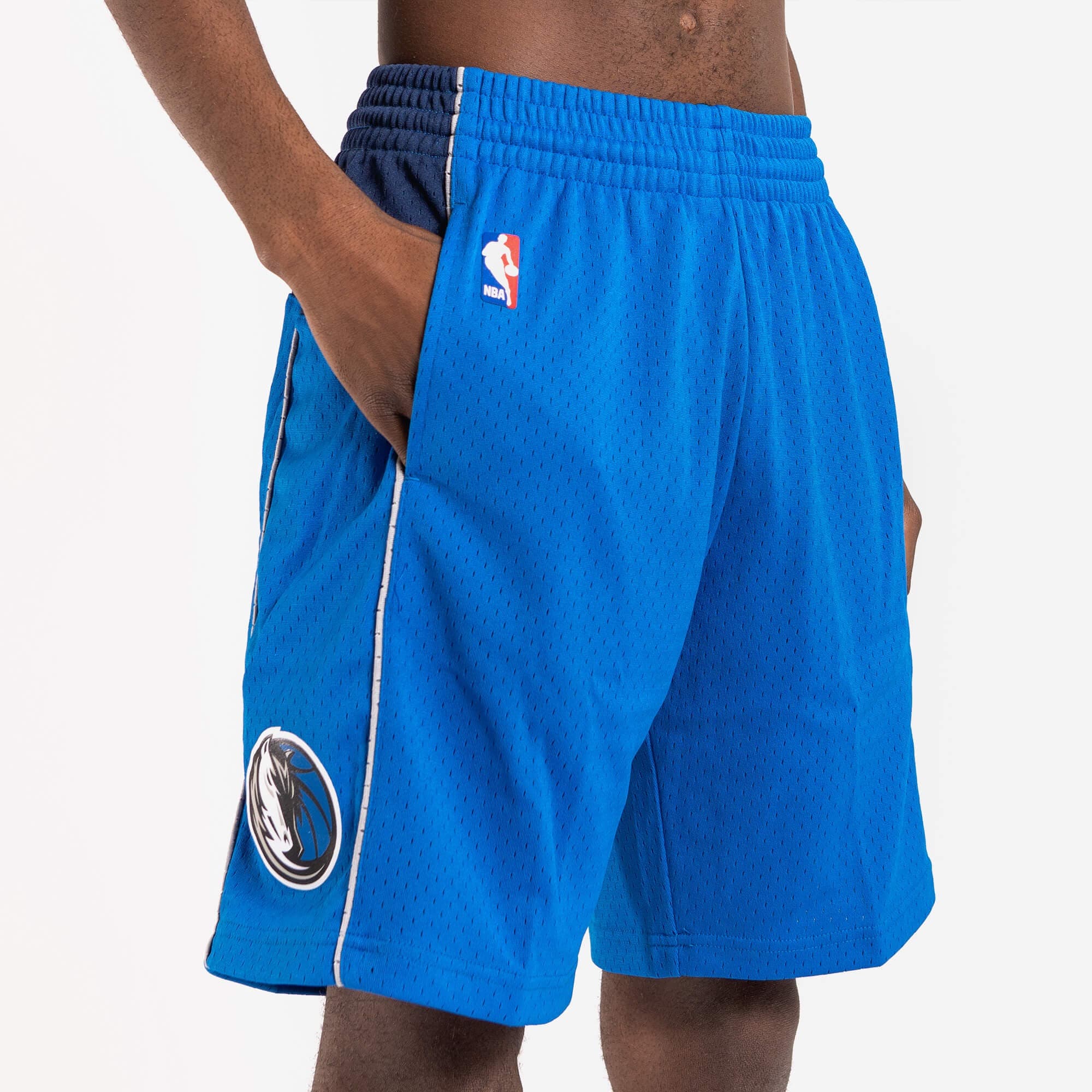 mitchell-ness-dallas-mavericks-2010-11-hardwood-classics-throwback-swingman-nba-shorts