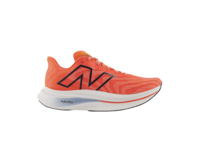 New-Balance-FuelCell-SuperComp-Trainer-v2-Neon-Dragonfly