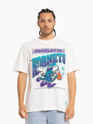 Mitchell-Ness-Charlotte-Hornets-Vintage-Brush-Off-2.0-NBA-T-Shirt-1