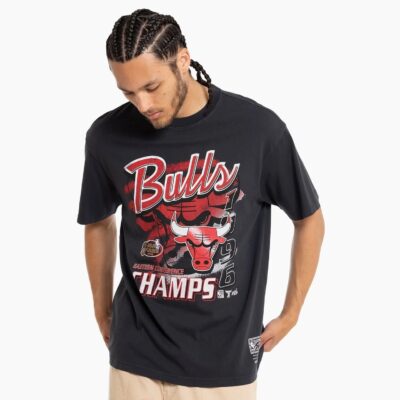 Mitchell-Ness-Chicago-Bulls-Script-Conference-Champs-Vintage-NBA-T-Shirt-1