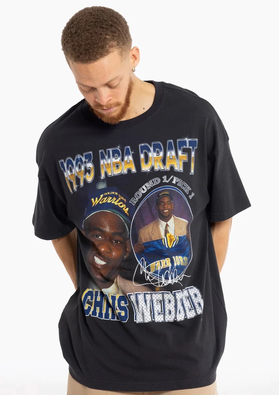 mitchell-ness-chris-webber-golden-state-warriors-1993-nba-draft-day-vintage-t-shirt