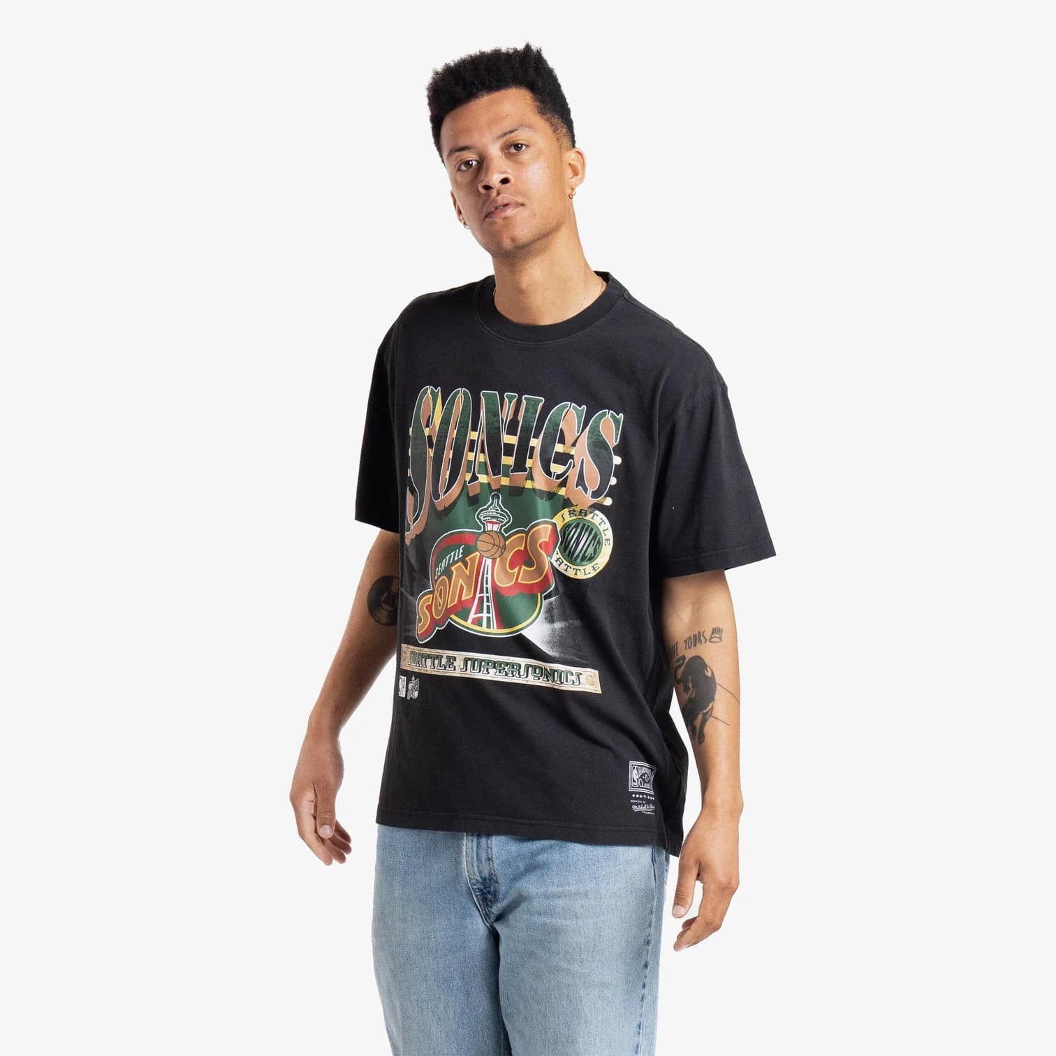 mitchell-ness-seattle-supersonics-in-the-spotlight-vintage-hardwood-classics-nba-t-shirt