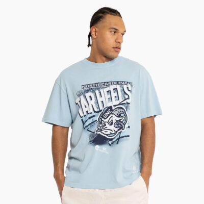 Mitchell-Ness-University-Of-North-Carolina-Vintage-Abstract-T-Shirt-1