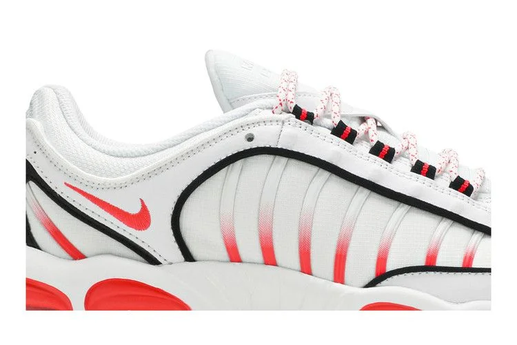 Кроссовки Nike Air Max Tailwind 4 SE 'White Flash Crimson'