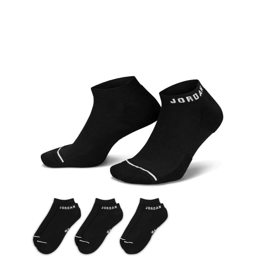 2023-jordan-everyday-max-no-show-black-socks-3-pack