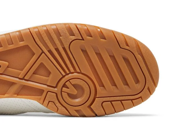Кроссовки Aimé Leon Dore x New Balance 650R 'White Blue Haze Gum'