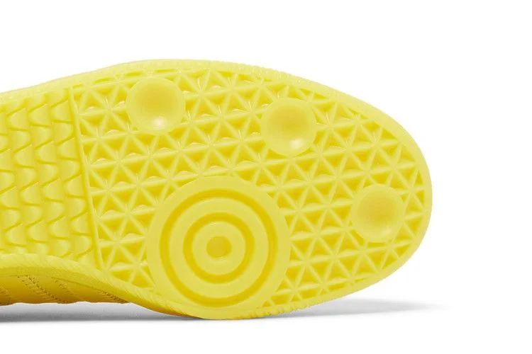Кроссовки Pharrell x adidas Samba Human Race 'Yellow'