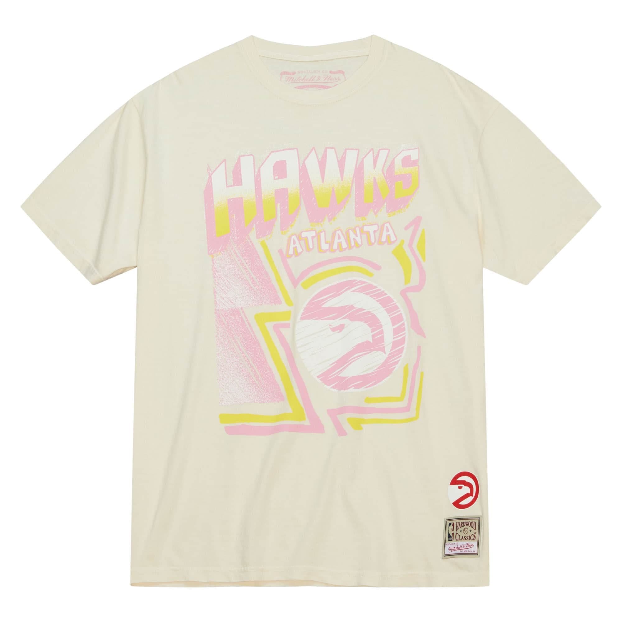 futbolka-mitchell-ness-sidewalk-sketch-ss-hwc-atlanta-hawks-t-shirt