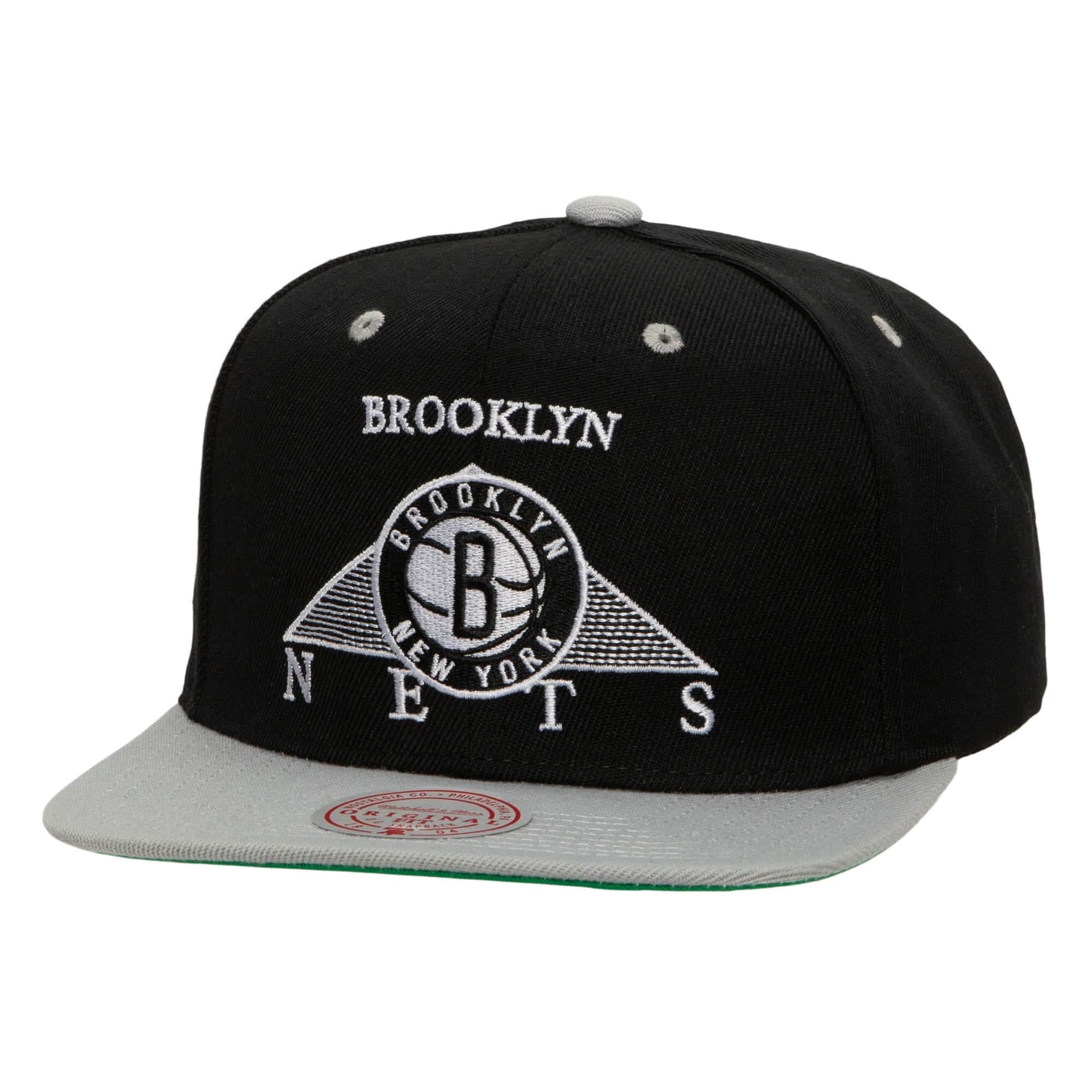 bejsbolka-mitchell-ness-monument-snapback-brooklyn-nets-hat