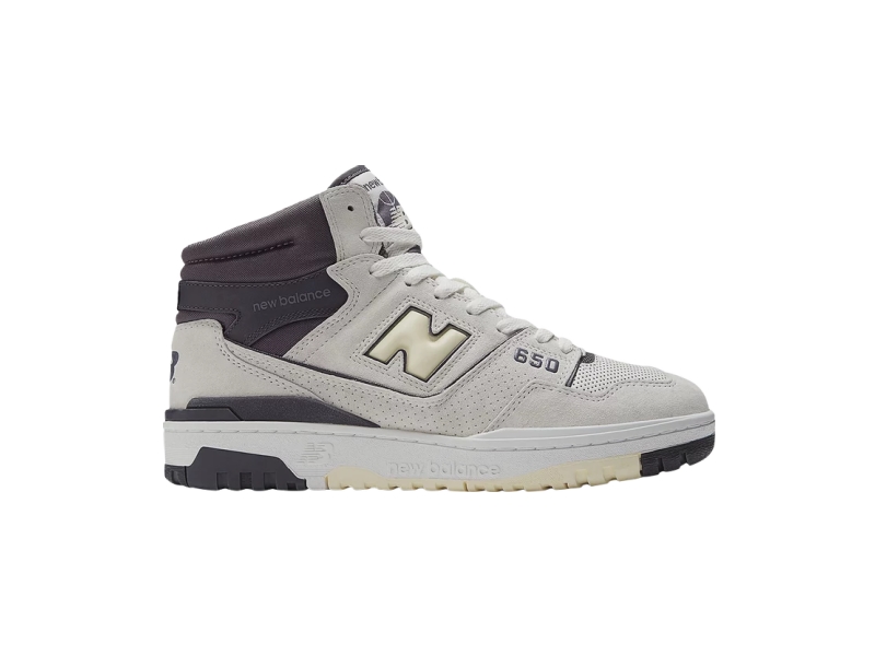 krossovki-new-balance-650r-sea-salt-interstellar