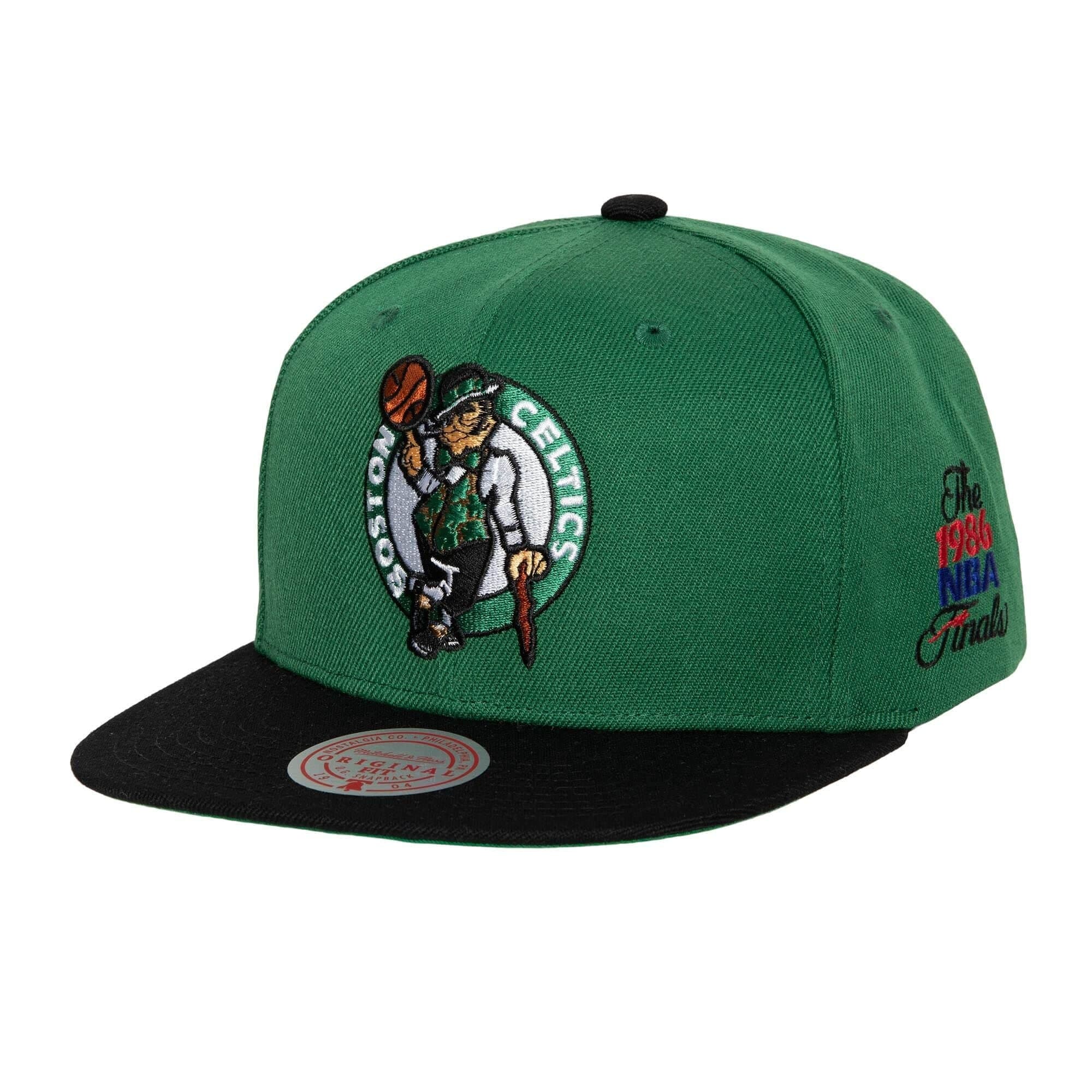 bejsbolka-mitchell-ness-patched-up-snapback-boston-celtics-hat