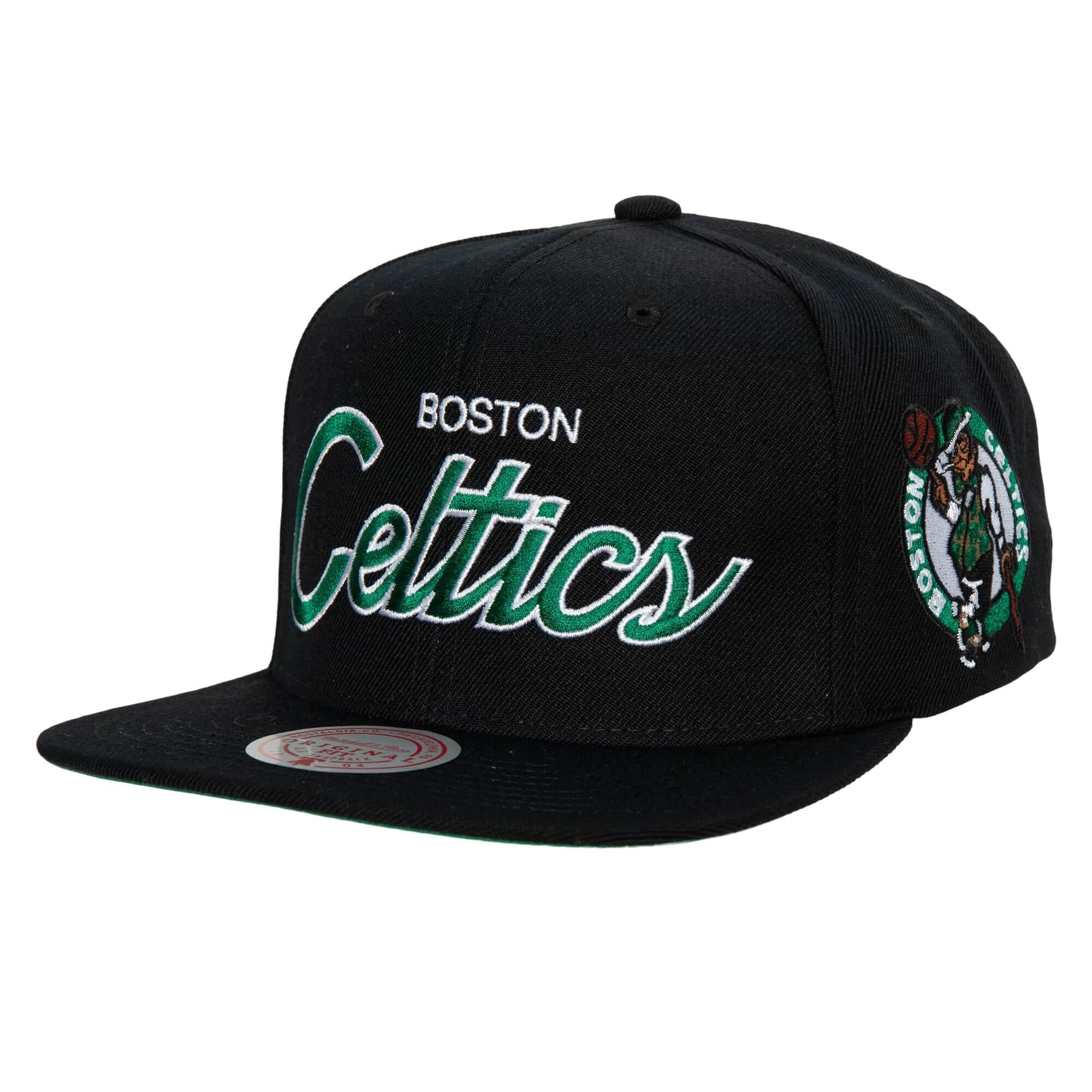 bejsbolka-mitchell-ness-team-script-2-0-snapback-boston-celtics-hat