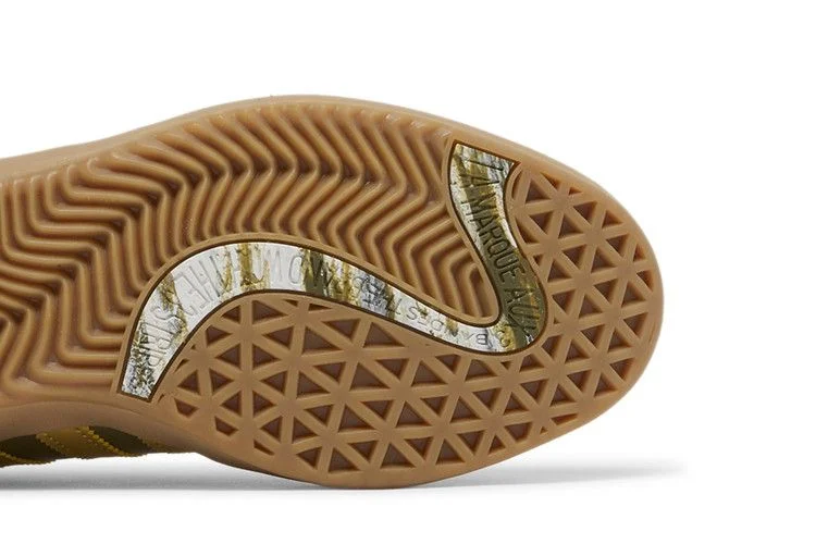 Кроссовки Palace x adidas Puig Samba 'Olive Gold'