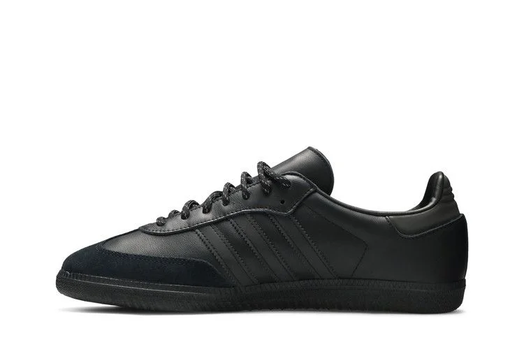 Кроссовки Pharrell x adidas Samba 'Black Future'