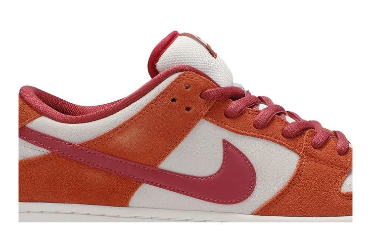 Кроссовки Nike Dunk Low Pro SB 'Dark Russet'