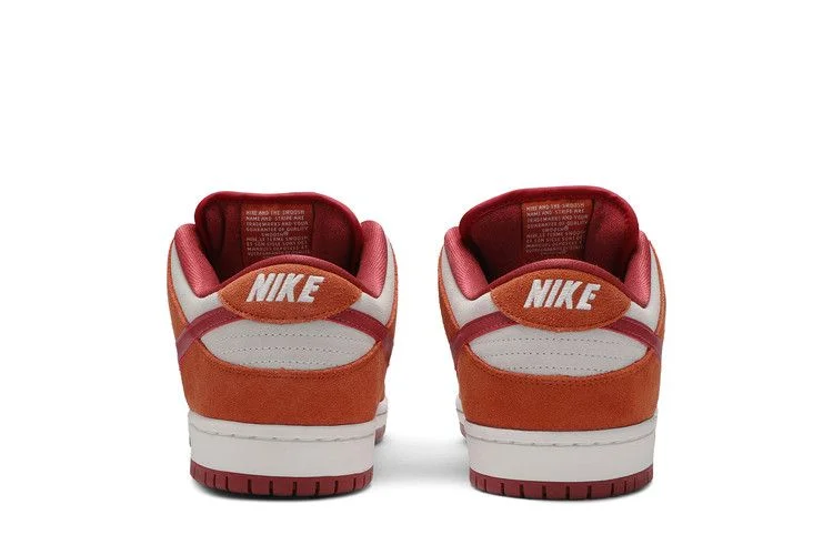 Кроссовки Nike Dunk Low Pro SB 'Dark Russet'