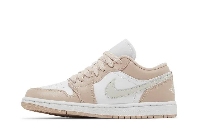 Кроссовки Wmns Air Jordan 1 Low 'Particle Beige'
