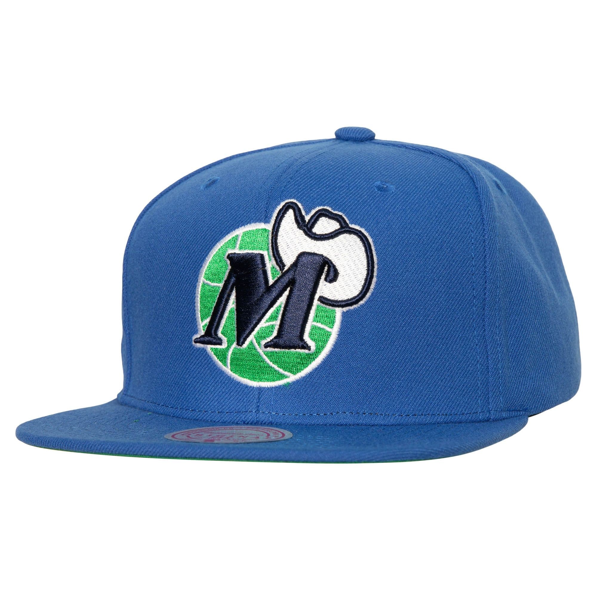 bejsbolka-mitchell-ness-conference-patch-snapback-hwc-dallas-mavericks-hat