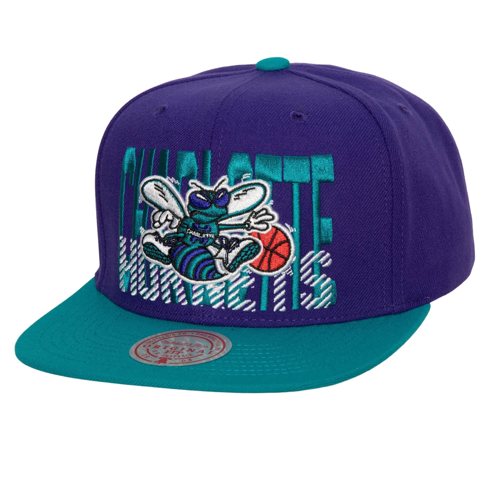 bejsbolka-mitchell-ness-cross-check-snapback-hwc-charlotte-hornets-hat