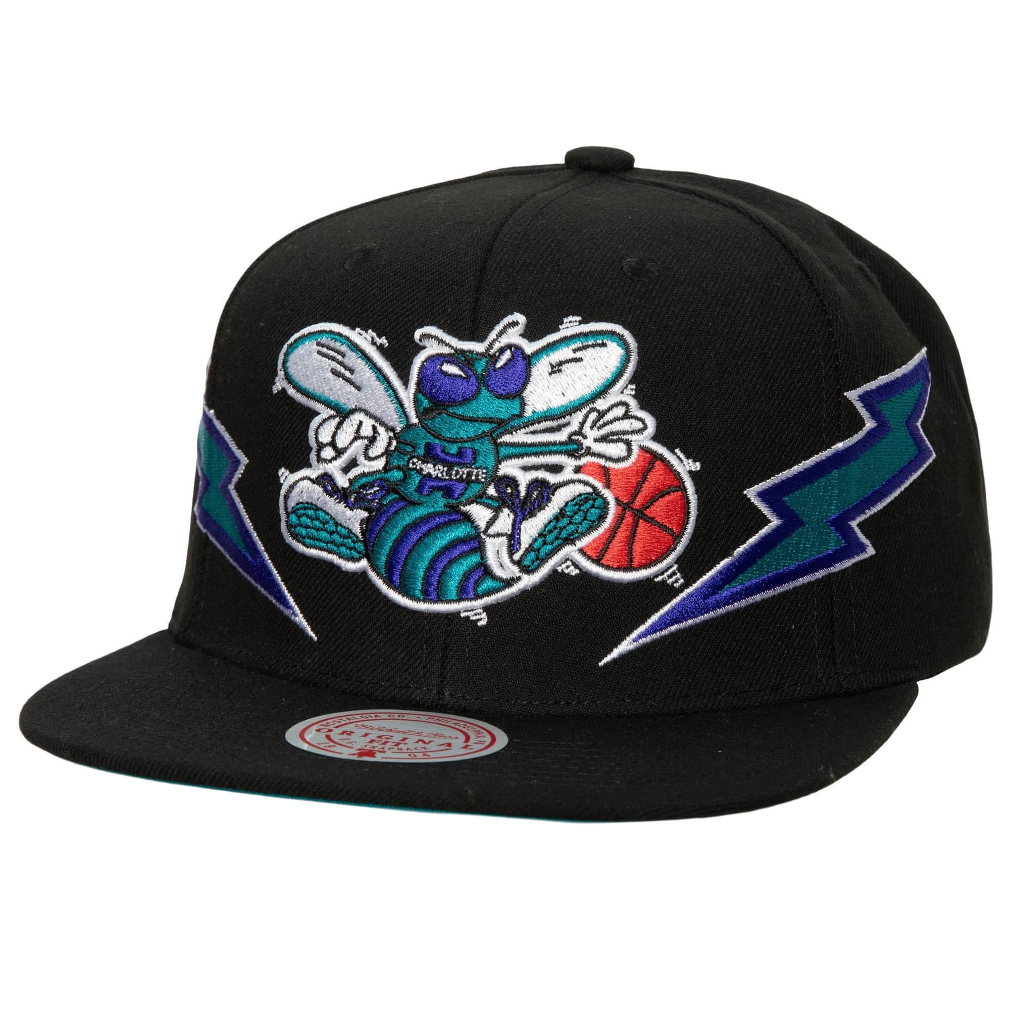 bejsbolka-mitchell-ness-double-trouble-snapback-hwc-charlotte-hornets-hat