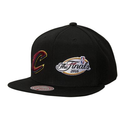 Mitchell-Ness-Dual-Whammy-Snapback-Cleveland-Cavaliers-Hat