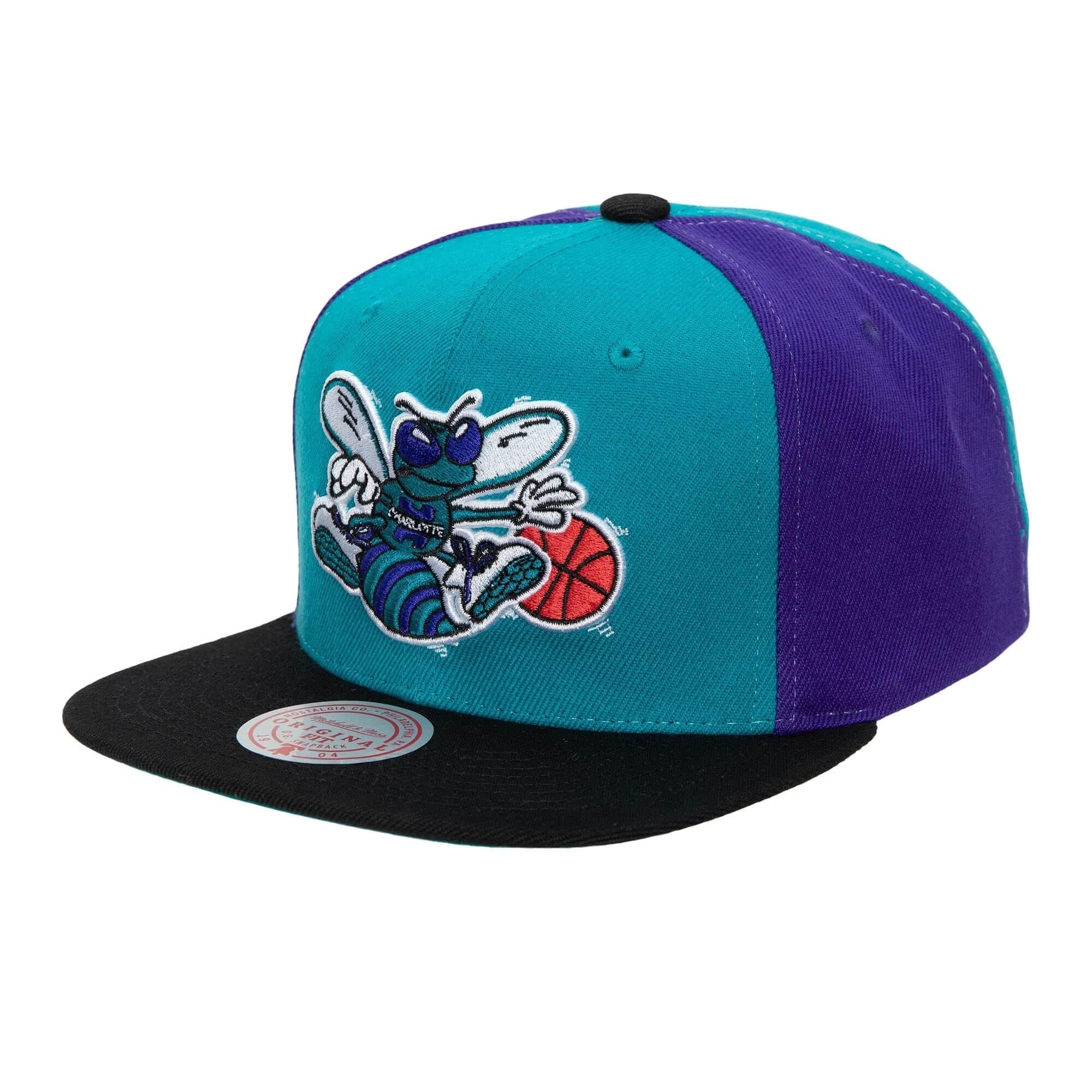 bejsbolka-mitchell-ness-on-the-block-snapback-hwc-charlotte-hornets-hat