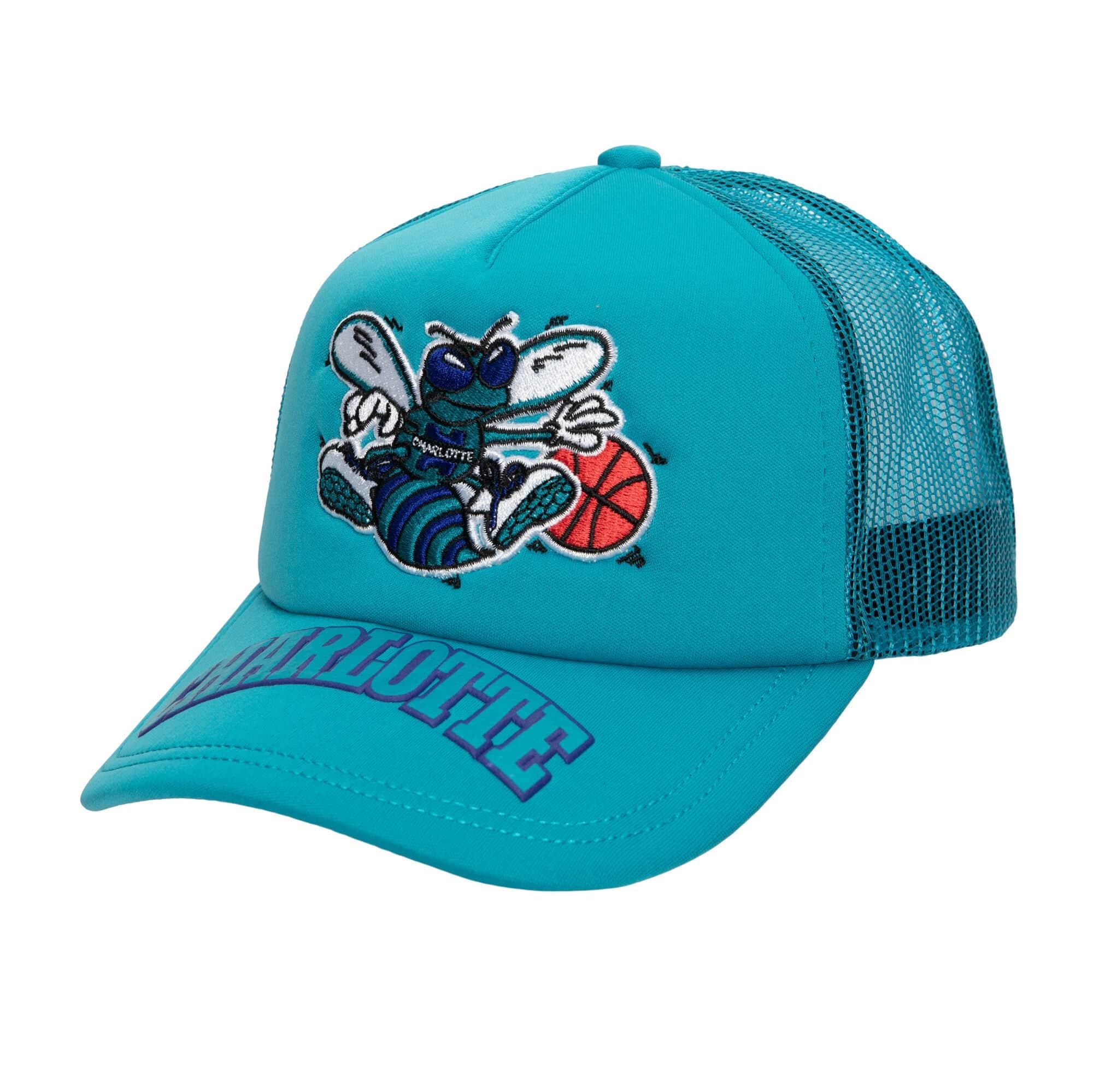 bejsbolka-mitchell-ness-puff-the-magic-trucker-snapback-hwc-charlotte-hornets-hat