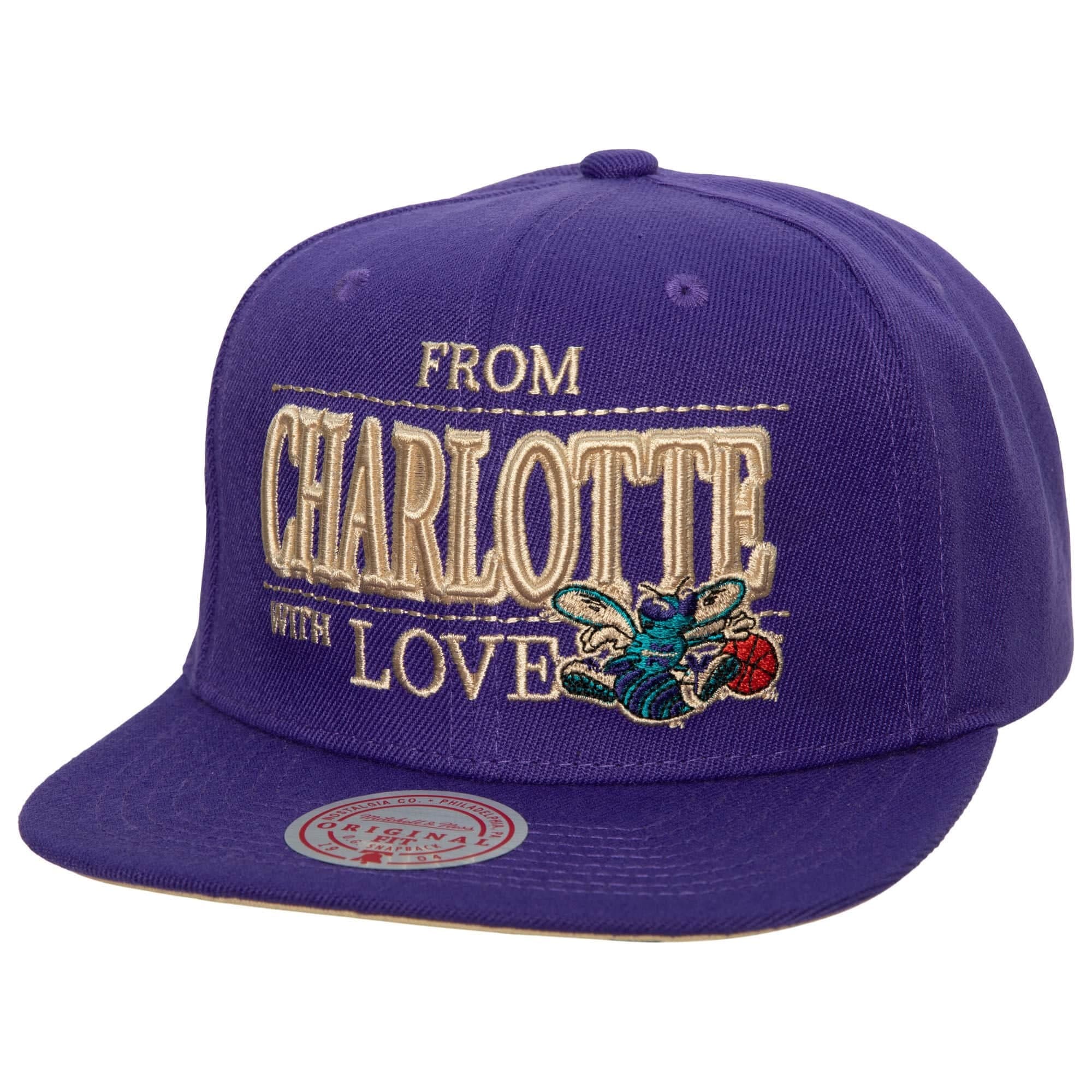 bejsbolka-mitchell-ness-with-love-snapback-hwc-charlotte-hornets-hat