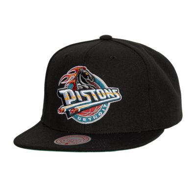 Mitchell-Ness-Conference-Patch-Snapback-HWC-Detroit-Pistons-Hat