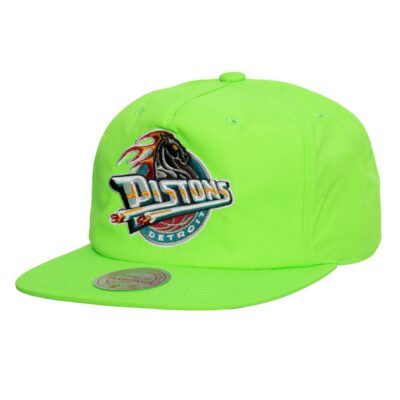 Mitchell-Ness-Neon-Nylon-Snapback-HWC-Detroit-Pistons-Hat