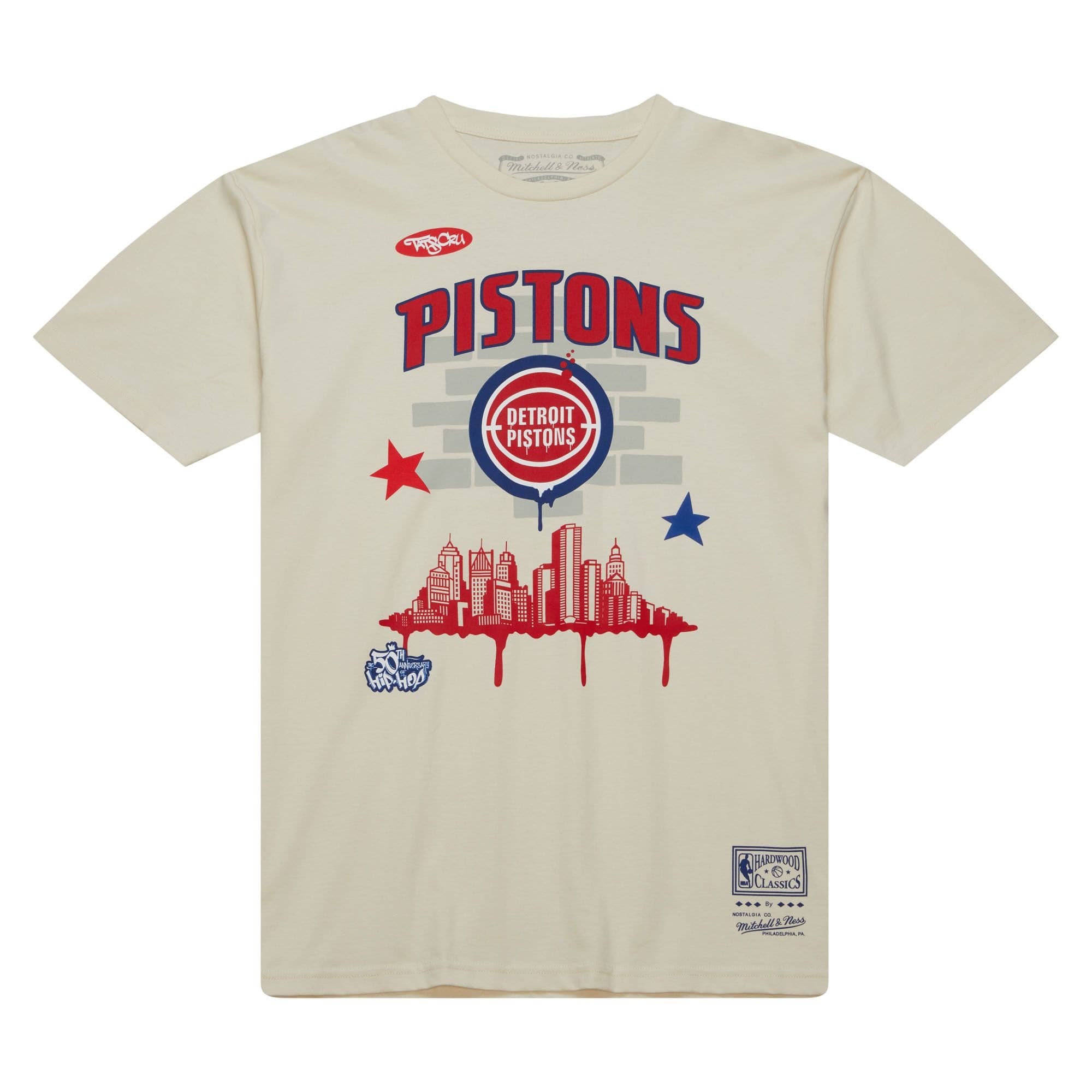 futbolka-mitchell-ness-x-tats-cru-city-detroit-pistons-t-shirt