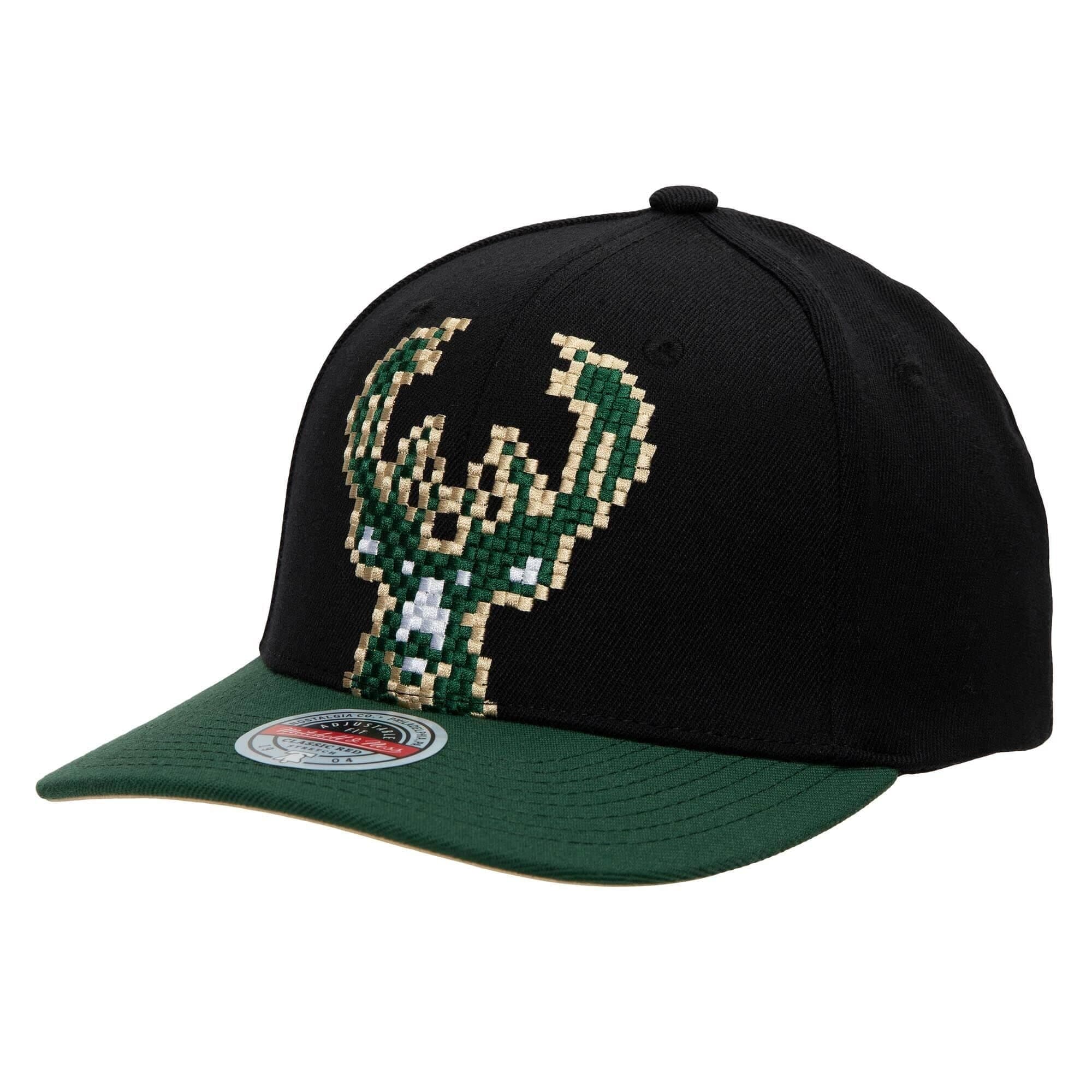 bejsbolka-mitchell-ness-8-bit-xl-classic-red-milwaukee-bucks-hat