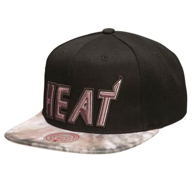 Mitchell-Ness-Blitzed-Snapback-HWC-Miami-Heat-Hat
