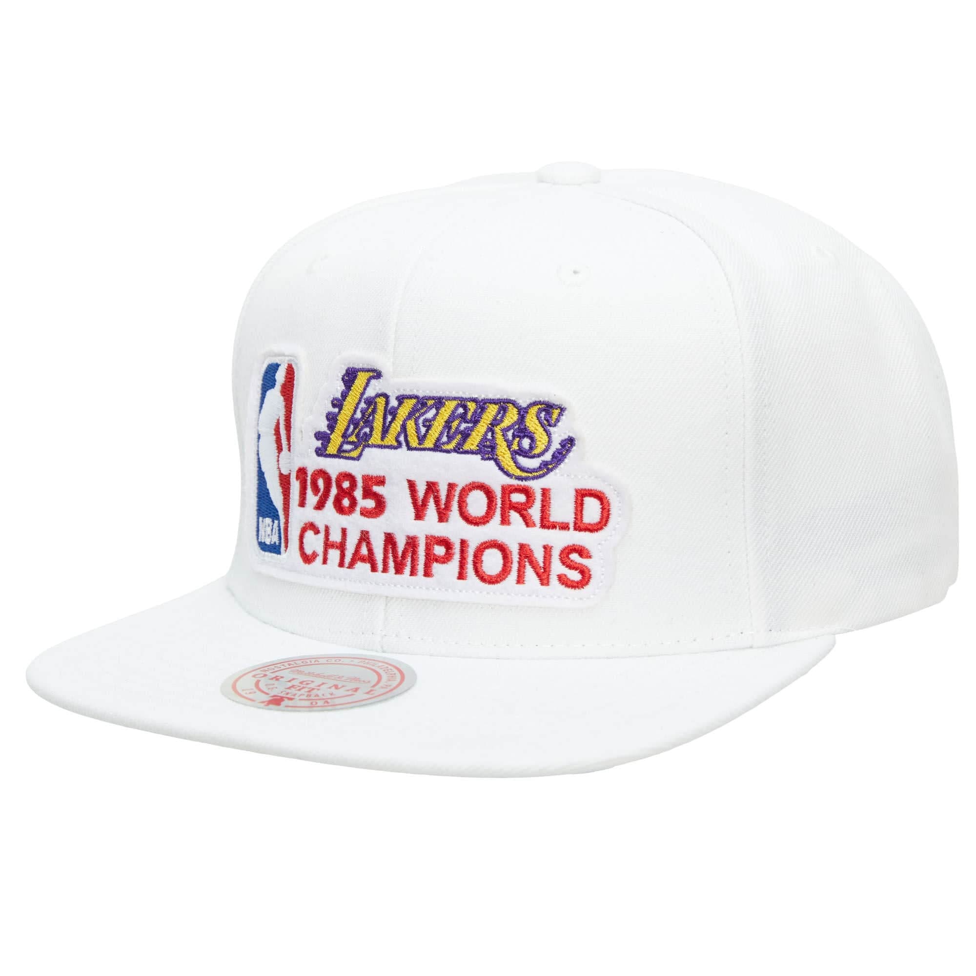 bejsbolka-mitchell-ness-champs-snapback-hwc-los-angeles-lakers-hat