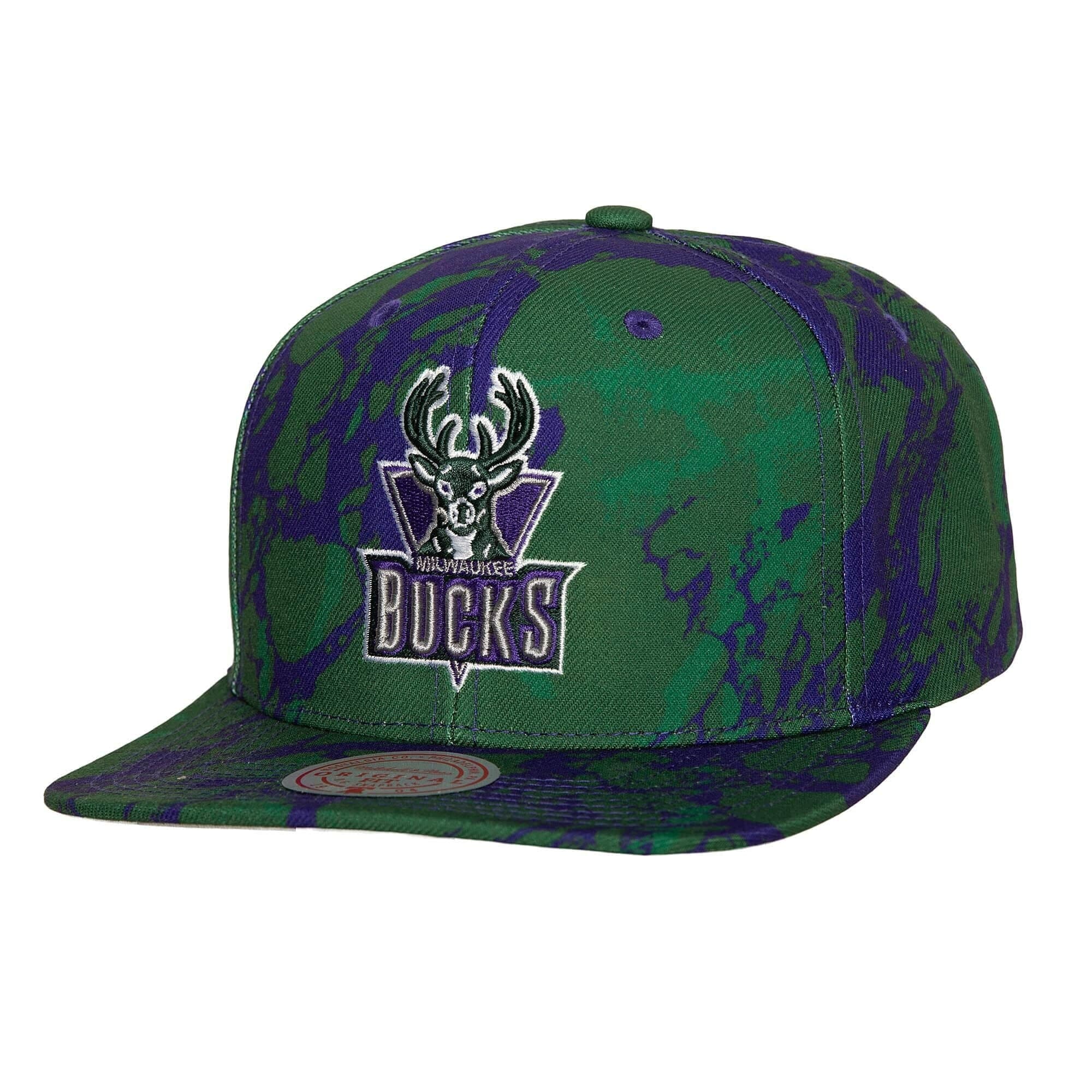 bejsbolka-mitchell-ness-down-for-all-snapback-hwc-milwaukee-bucks-hat