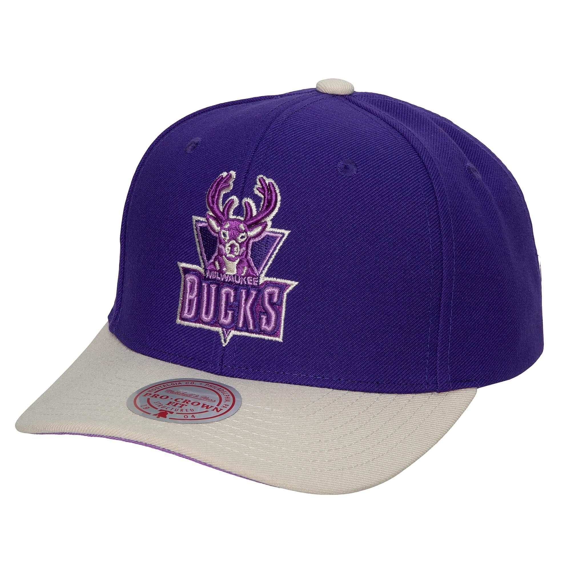 bejsbolka-mitchell-ness-off-team-snapback-hwc-milwaukee-bucks-hat