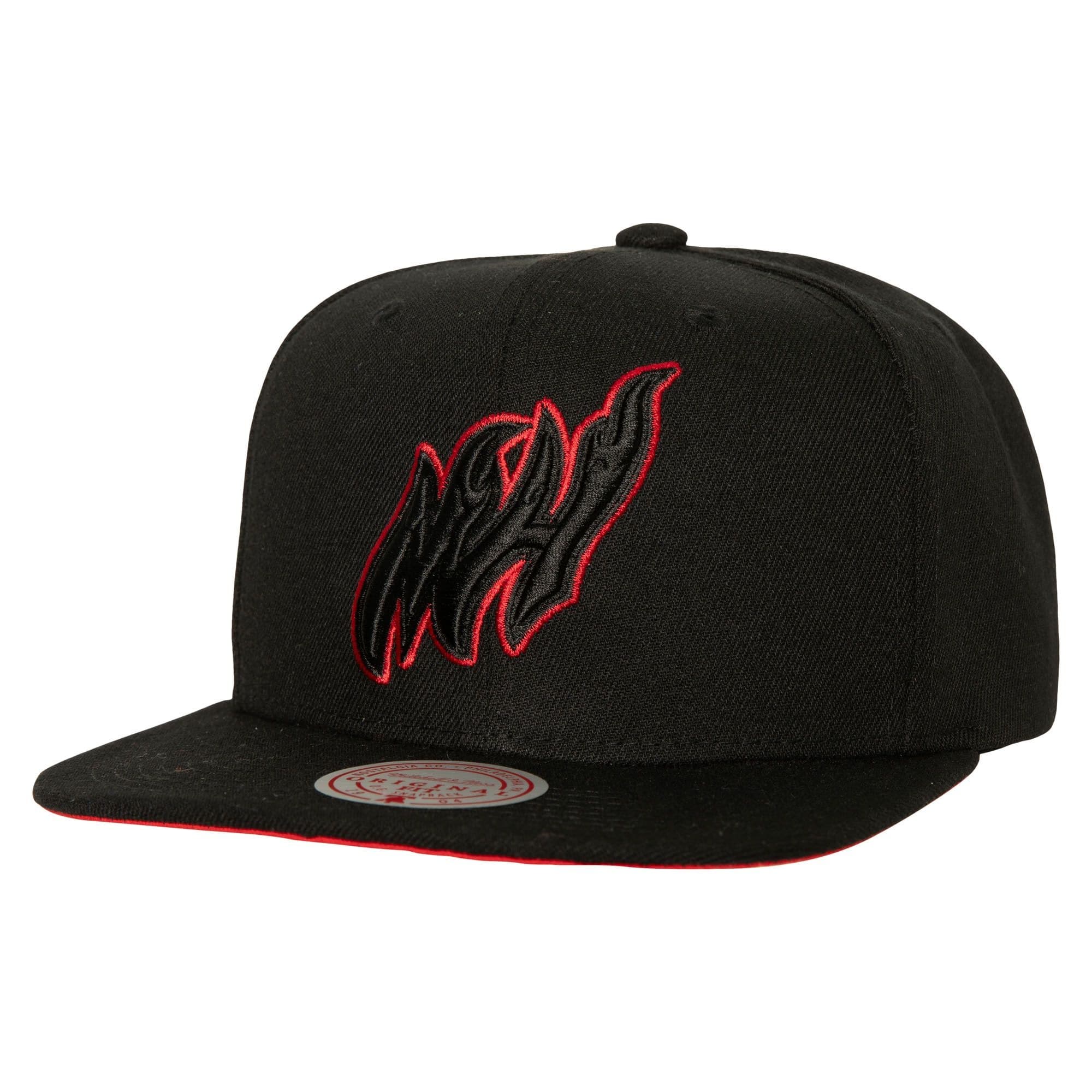 bejsbolka-mitchell-ness-tc-bottoms-snapback-hwc-miami-heat-hat