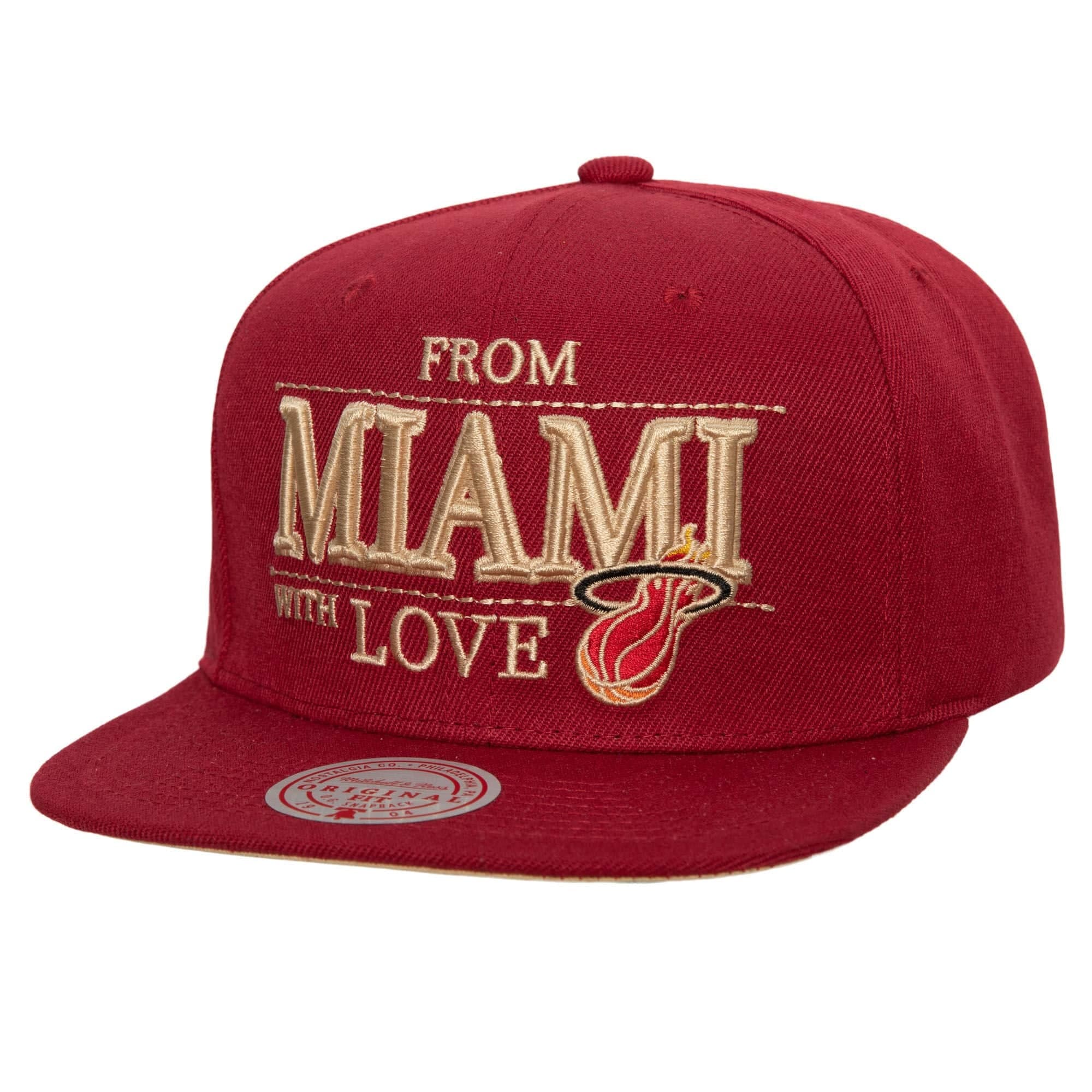 bejsbolka-mitchell-ness-with-love-snapback-hwc-miami-heat-hat