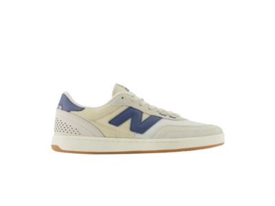 New-Balance-Numeric-440-V2-Sea-Salt-Vintage-Indigo