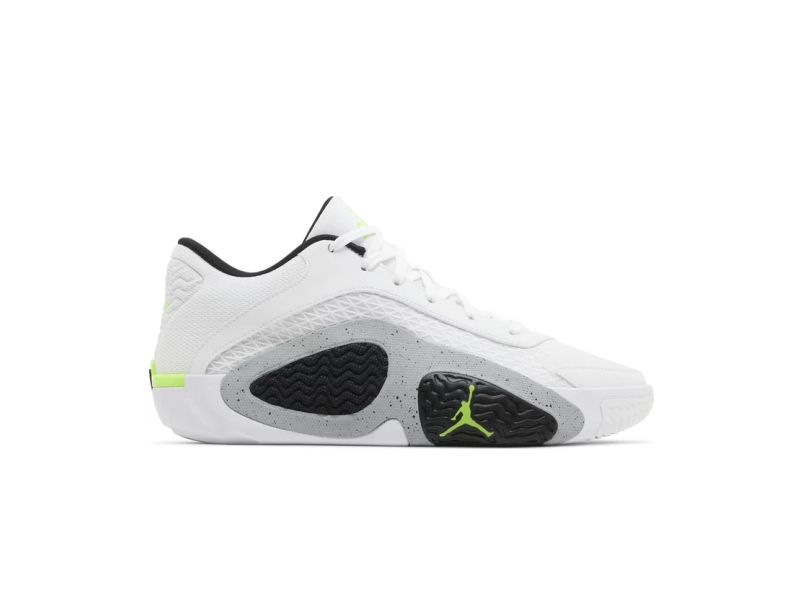 krossovki-air-jordan-tatum-2-neon