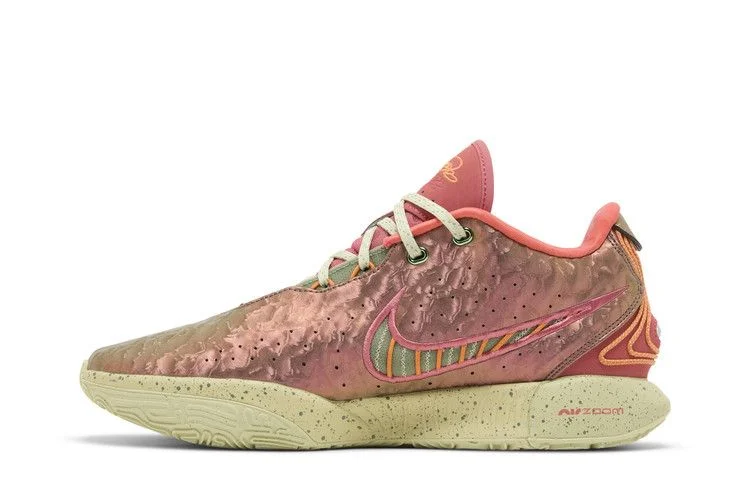 Кроссовки Nike LeBron 21 'Queen Conch'
