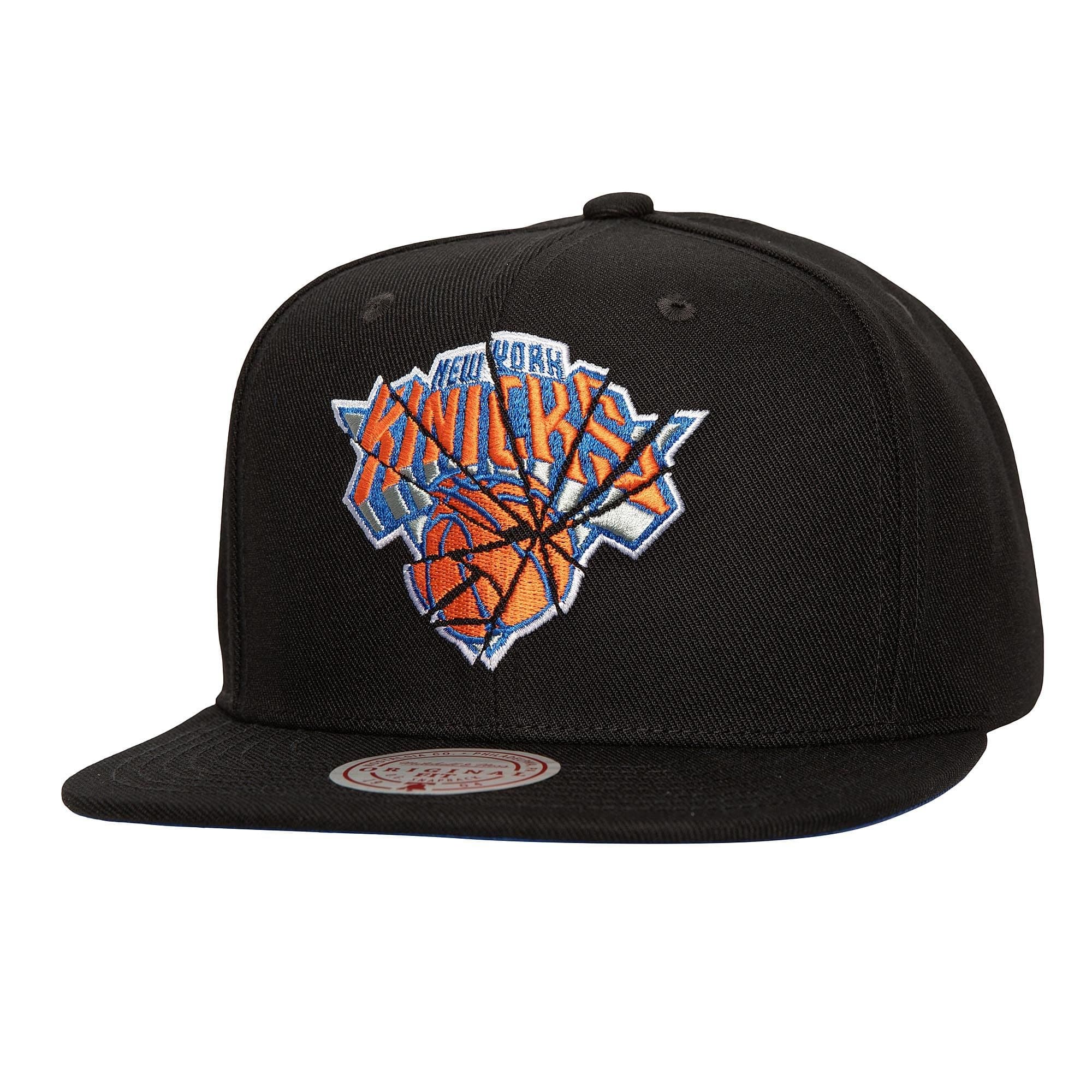 bejsbolka-mitchell-ness-shattered-snapback-new-york-knicks