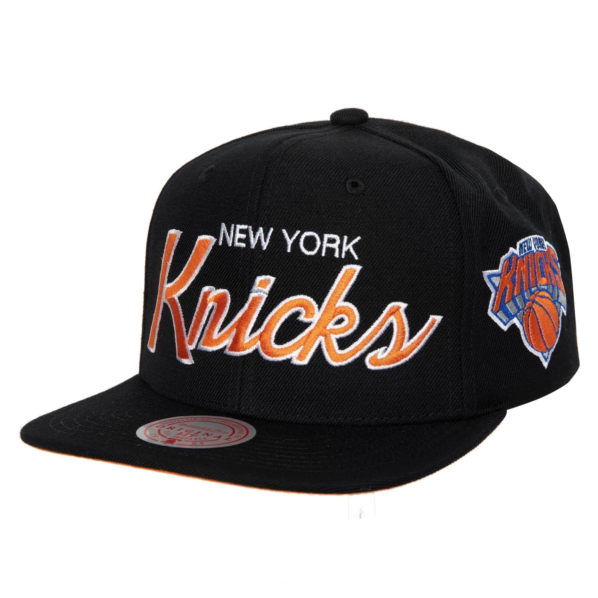 bejsbolka-mitchell-ness-team-script-2-0-snapback-new-york-knicks