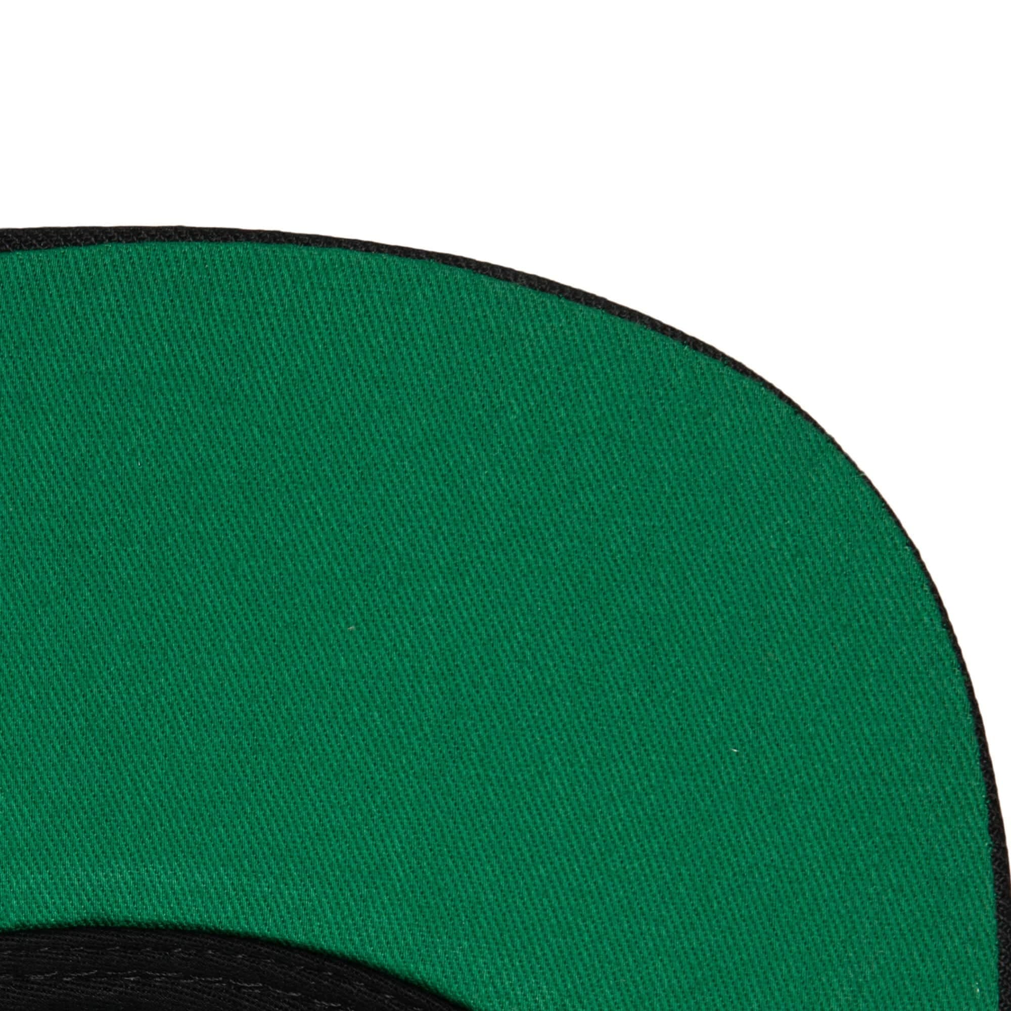 Бейсболка Mitchell & Ness Front Loaded Snapback HWC Philadelphia 76ers