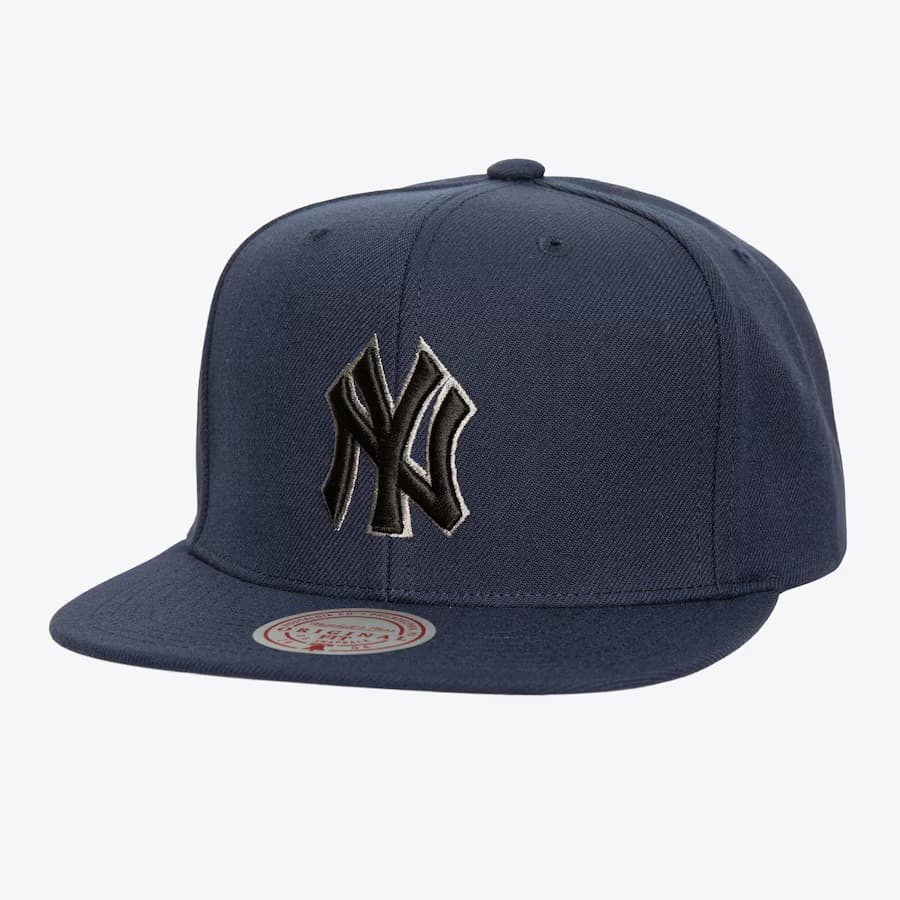 bejsbolka-mitchell-ness-navy-new-york-yankees-logo-eclipse-og-snapback-hat