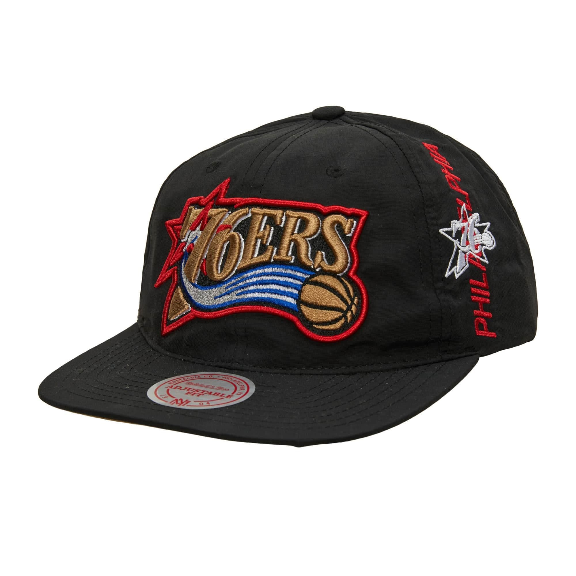 bejsbolka-mitchell-ness-nylon-szn-deadstock-snapback-hwc-philadelphia-76ers