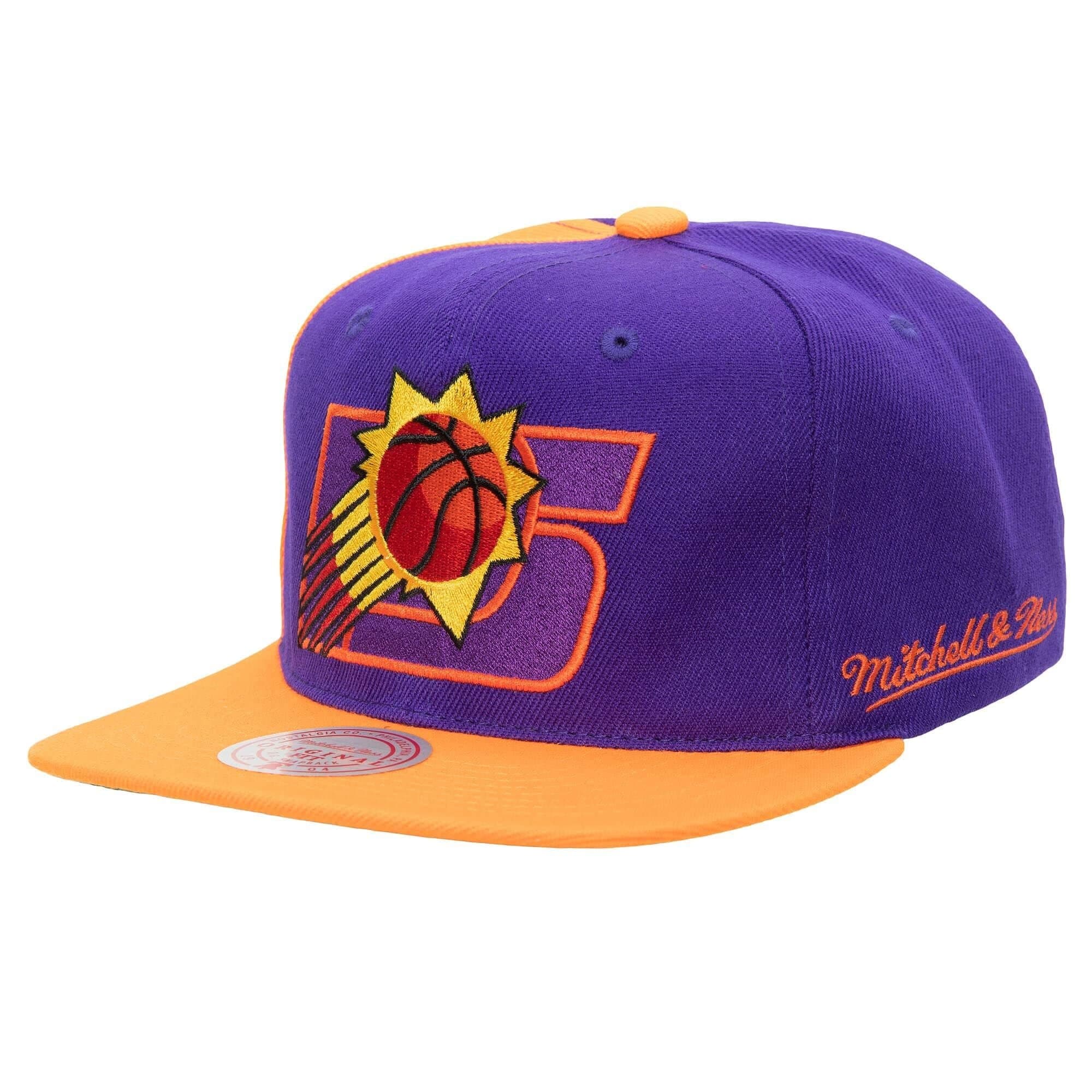 bejsbolka-mitchell-ness-rear-script-deadstock-snapback-hwc-phoenix-suns