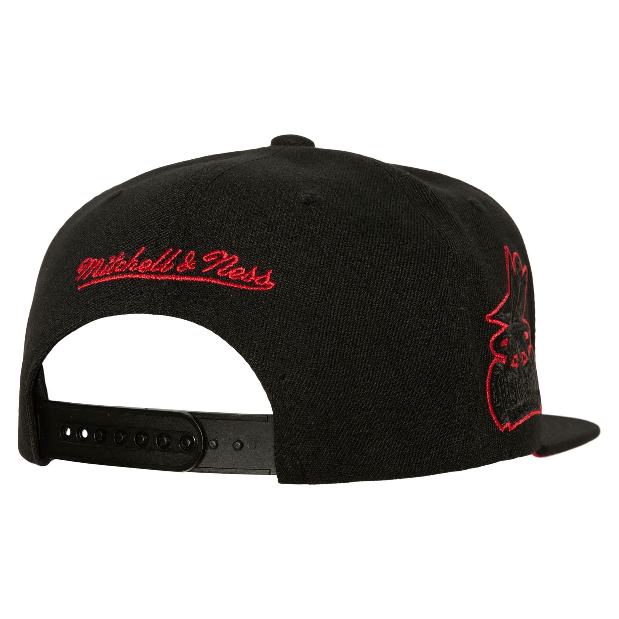 Бейсболка Mitchell & Ness TC Bottoms Snapback HWC Philadelphia 76ers